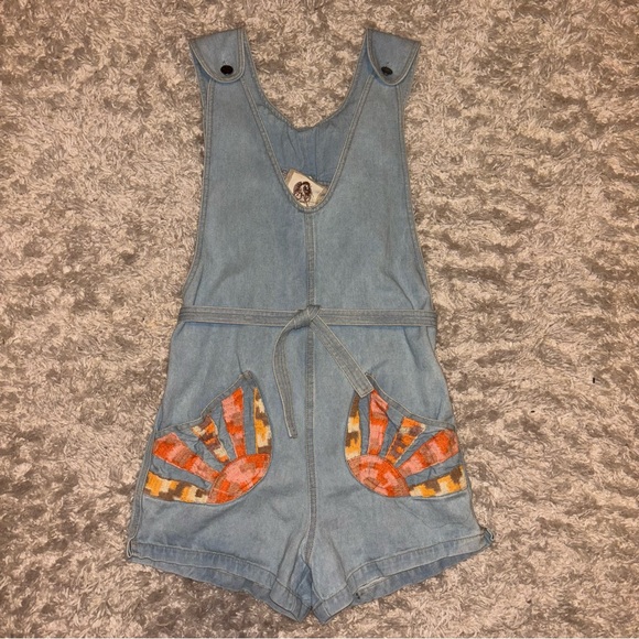 Chasing Unicorns Waiting for the Sun Overall Size Small - Picture 2 of 9